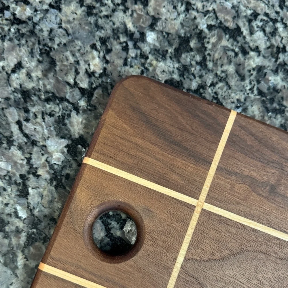Checked Wooden Cutting Board with Grid Design NEW